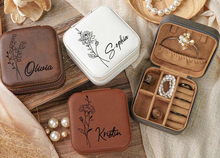 เลือกเครื่องประดับเป็นของขวัญวาเลนไทน์ให้ผู้หญิงแสดงถึงความใส่ใจ