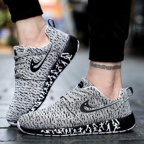 หารองเท้าแบรนด์โปรดของหนุ่ม ๆ มามอบเป็นของขวัญวาเลนไทน์