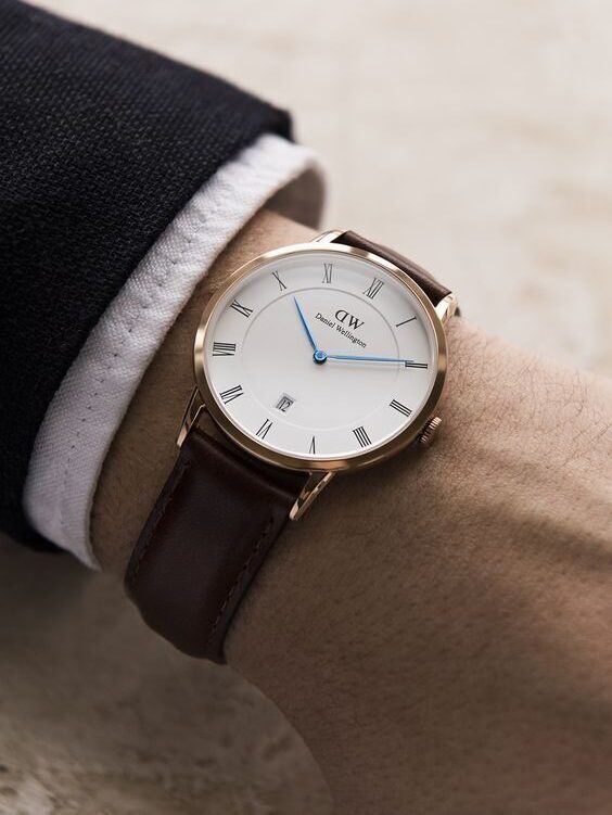 นาฬิกาข้อมือ ไอเดียของขวัญวาเลนไทน์