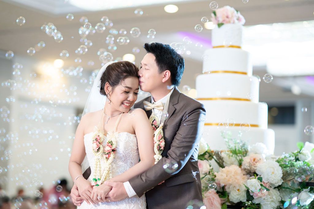 แนะนำโรงแรมย่านบางนา-ตราด ที่มีห้องบอลรูมหลากดีไซน์สำหรับจัดงานแต่งงานแบบแกรนด์ ๆ ได้ถึงหลักพัน ณ โรงแรมเอวาน่า บางนา