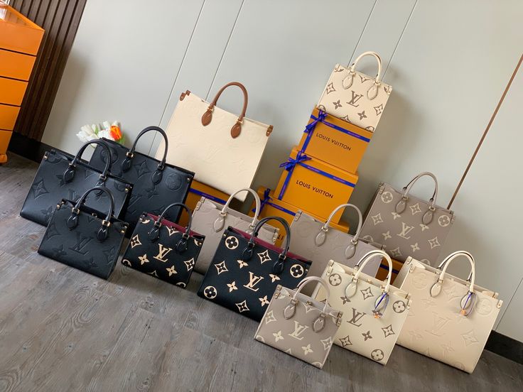 ให้แบรนด์เนมเป็นของขวัญวันวาเลนไทน์