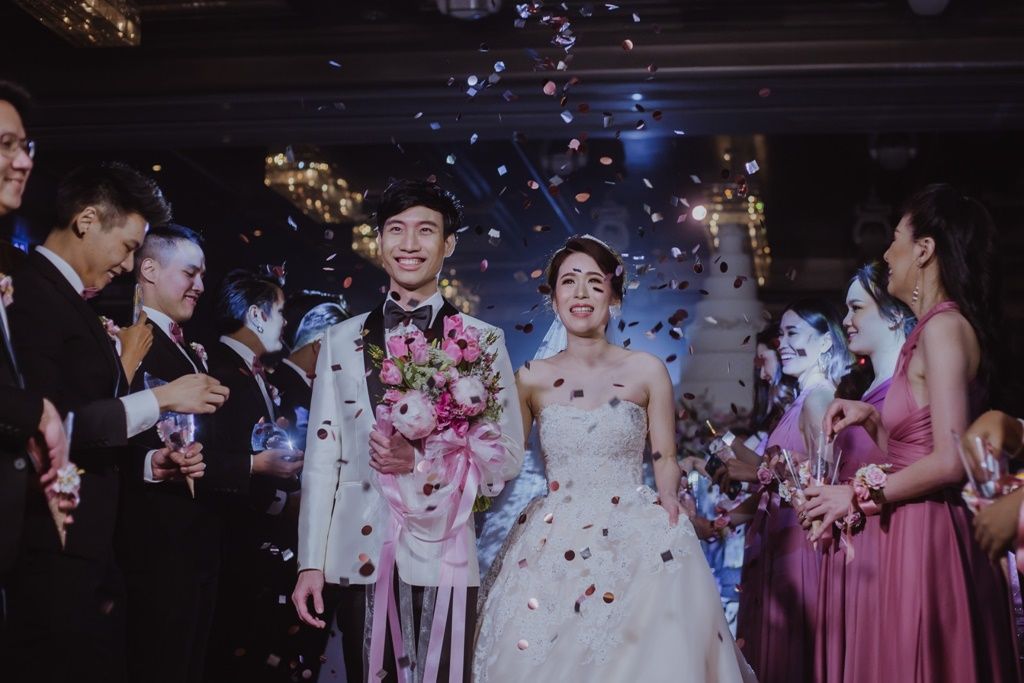 สัมผัสบรรยากาศแห่งความรักในรีวิวแต่งงานสุดโรแมนติกกับธีมงาน Classic Luxury ณ 'The St.Regis Bangkok'