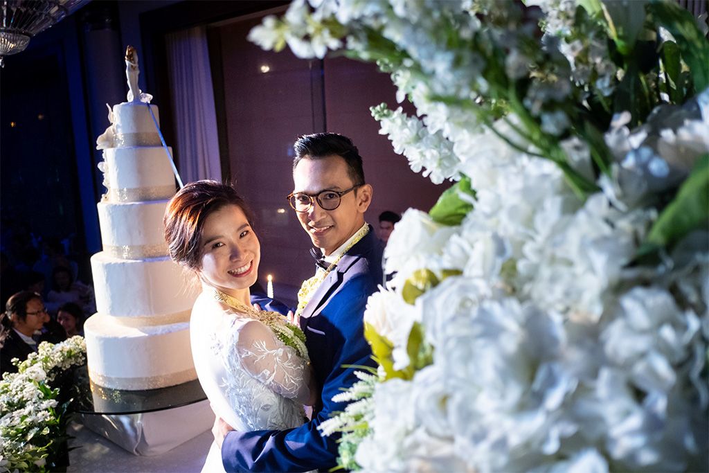 รีวิวบรรยากาศงานเลี้ยงแต่งงานสุดประทับใจ ตอบโจทย์ครบทุกความต้องการ ณ โรงแรมฮอลิเดย์ อินน์ กรุงเทพฯ สีลม (Holiday Inn Bangkok Silom)