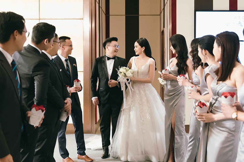 ยิ้มรับความประทับใจไปกับรีวิวงานแต่งงานสุด perfect ดีเกินกว่าที่คาดหวังด้วยทีมงานมืออาชีพ ณ โรงแรม Eastin Grand Hotel Sathorn