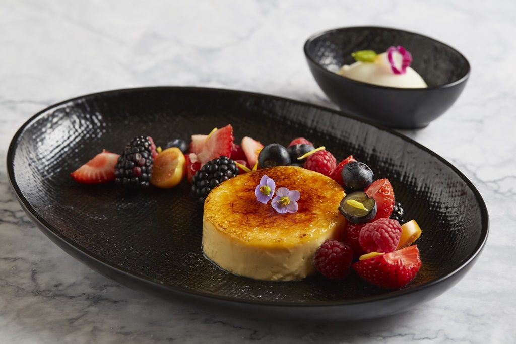 เมนูอาหาร 3 คอร์สกับไวน์ชั้นเยี่ยม ห้องอาหารคาเฟ่แอดทู ณ โรงแรมคอนราด กรุงเทพ