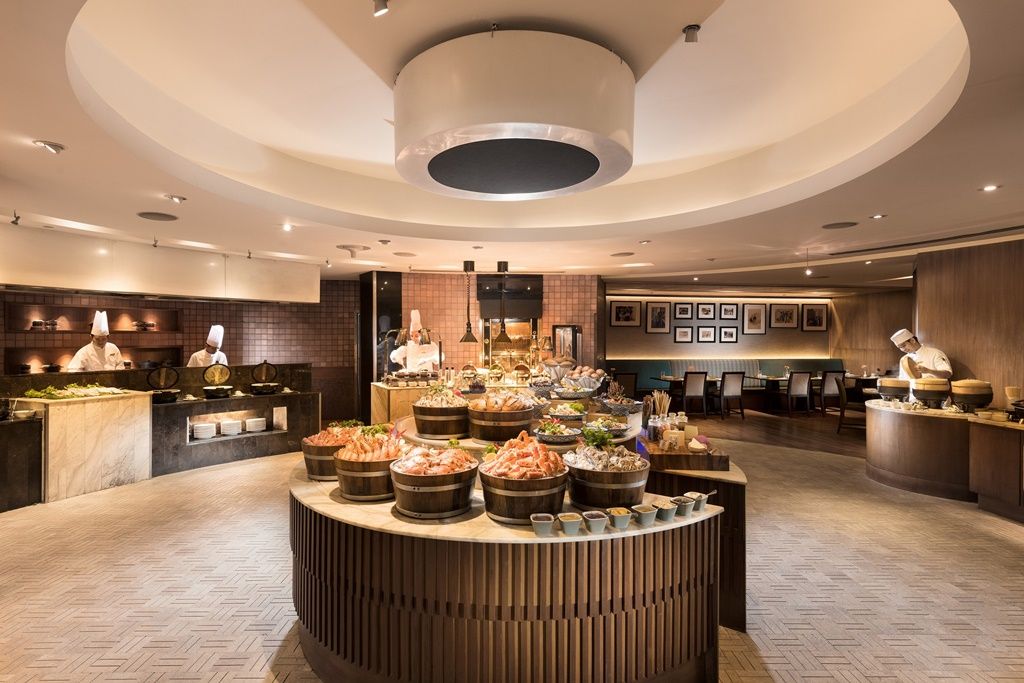 เต็มอิ่มกับความสดอร่อยของวีคเอนด์ซีฟู้ดบุฟเฟ่ต์ โรงแรมคอนราด กรุงเทพฯ