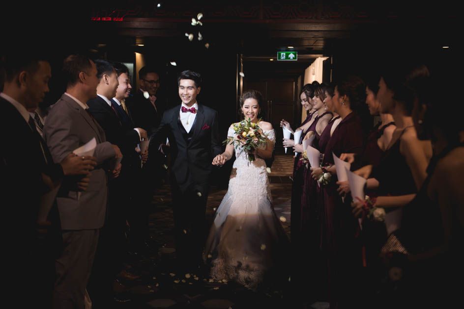 เชิญพบกับภาพบรรยากาศรีวิวแต่งงานสวีทหวาน เรียบหรู สุดโรแมนติก ณ โรงแรมเจดับบลิว แมริออท กรุงเทพฯ (JW Marriott Hotel Bangkok)