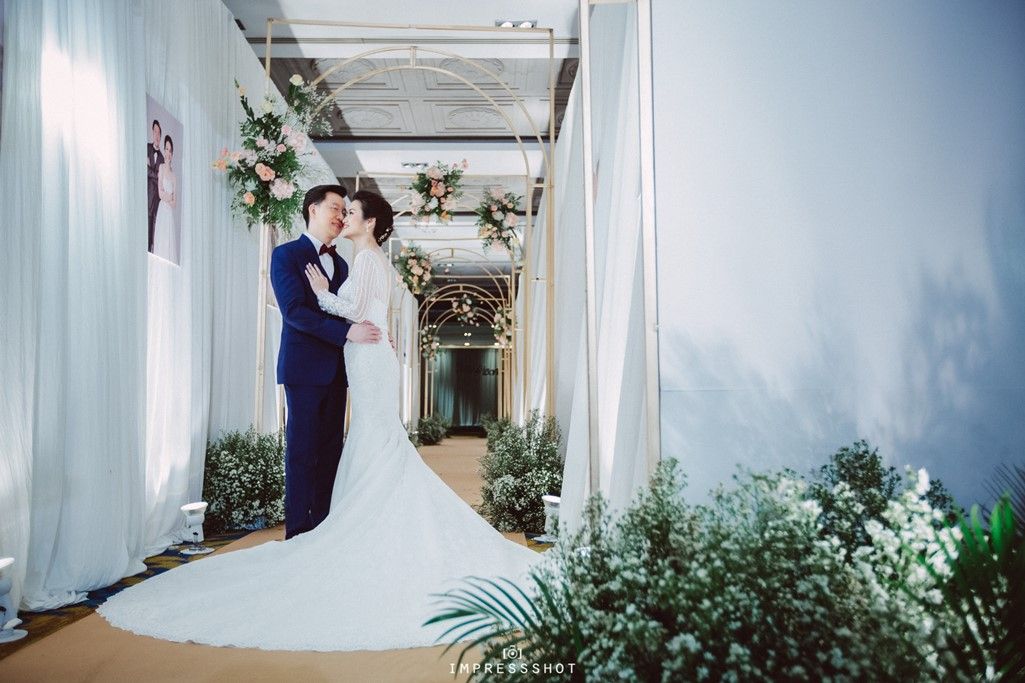 รีวิวงานแต่งงานบรรยากาศ Modern Luxury ณ ห้องจัดเลี้ยงใหม่สไตล์อังกฤษ โรงแรมเดอะ เบอร์เคลีย์ ประตูน้ำ