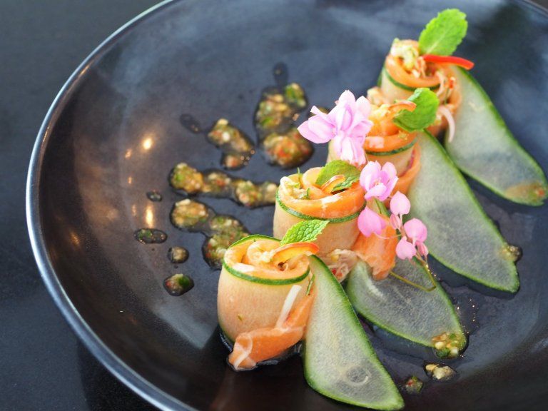 “รสอย่างไทย เคล้ากลิ่นอายตะวันตก” ในอาหารจานใหม่ จากห้องอาหารสวนบัว ณ โรงแรมเซ็นทาราแกรนด์ หัวหิน