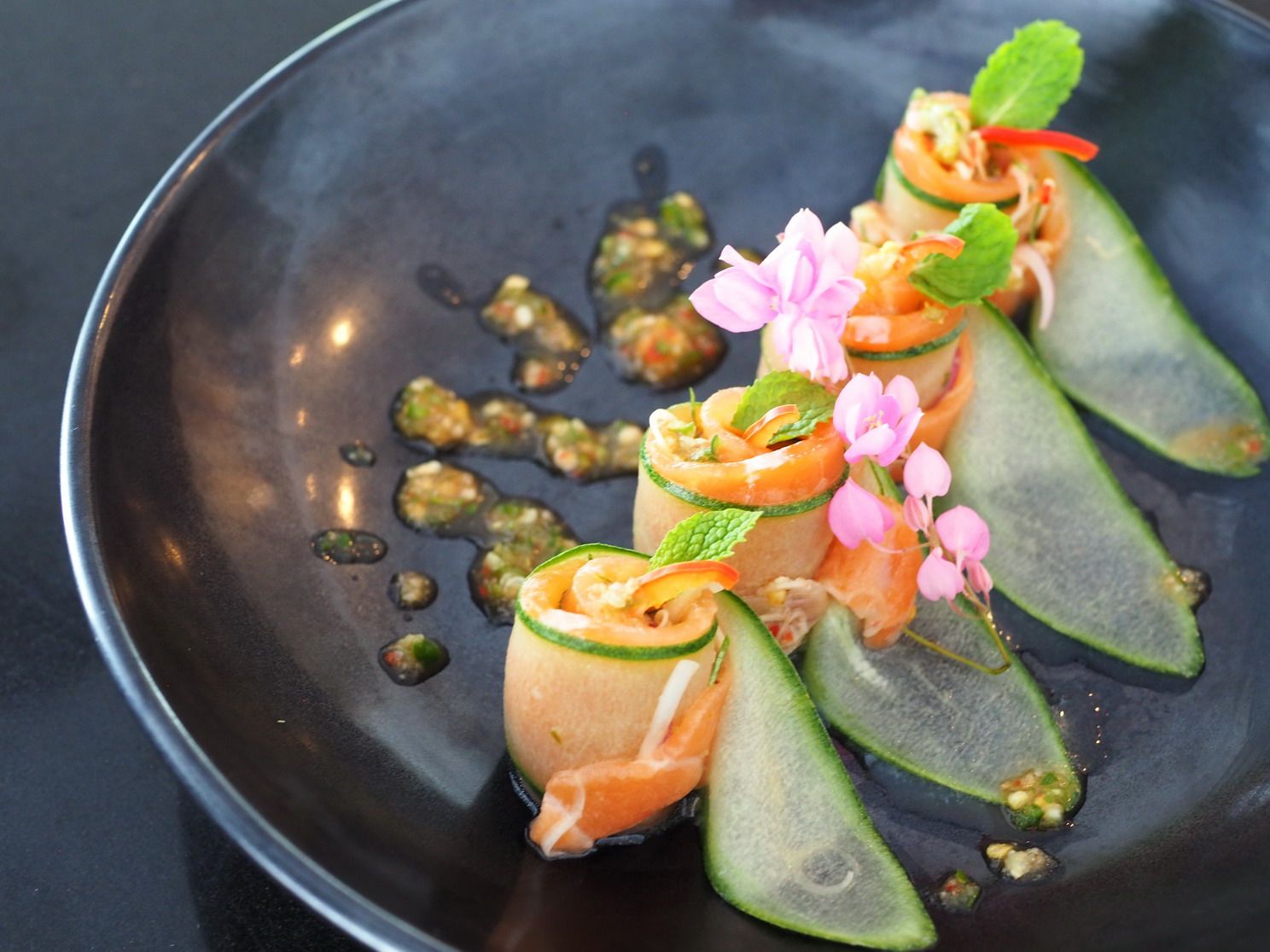 “รสอย่างไทย เคล้ากลิ่นอายตะวันตก” ในอาหารจานใหม่ จากห้องอาหารสวนบัว ณ โรงแรมเซ็นทาราแกรนด์ หัวหิน