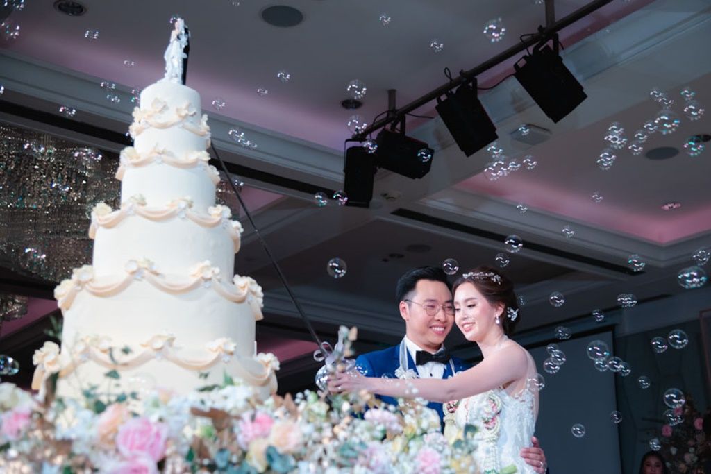 จัดงานแต่งงานสุดหรูหรา ใจกลางเมืองในแบบที่เป็นคุณ ครบเครื่องทั้งอาหารและบริการ ณ โรงแรมเวสทิน แกรนด์ สุขุมวิท (The Westin Grande Sukhumvit, Bangkok)