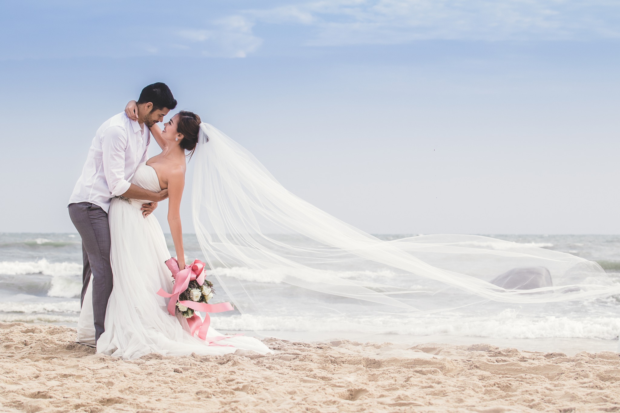 ยืนหนึ่งในเรื่องความโรแมนติก จัดงานแต่งริมทะเล หัวหิน