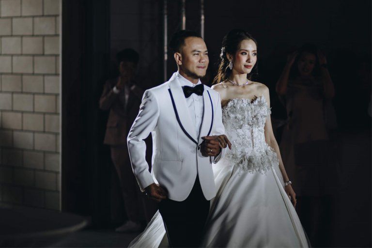 สัมผัสบรรยากาศงานแต่งแสนประทับใจ พร้อมภาพและบทสัมภาษณ์พิเศษพี่โอ Jetset'er @วาระเวลา การ์เด้น ฮอล VARAVELA Garden Hall ย่านเลียบด่วนรามอินทรา