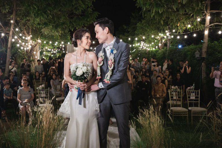 ดื่มด่ำ ภาพฝันอันแสนตราตรึงใจ ไปกับรีวิวแต่งงานบรรยากาศหวาน หวาน @เรือนไทยเบญจรงค์