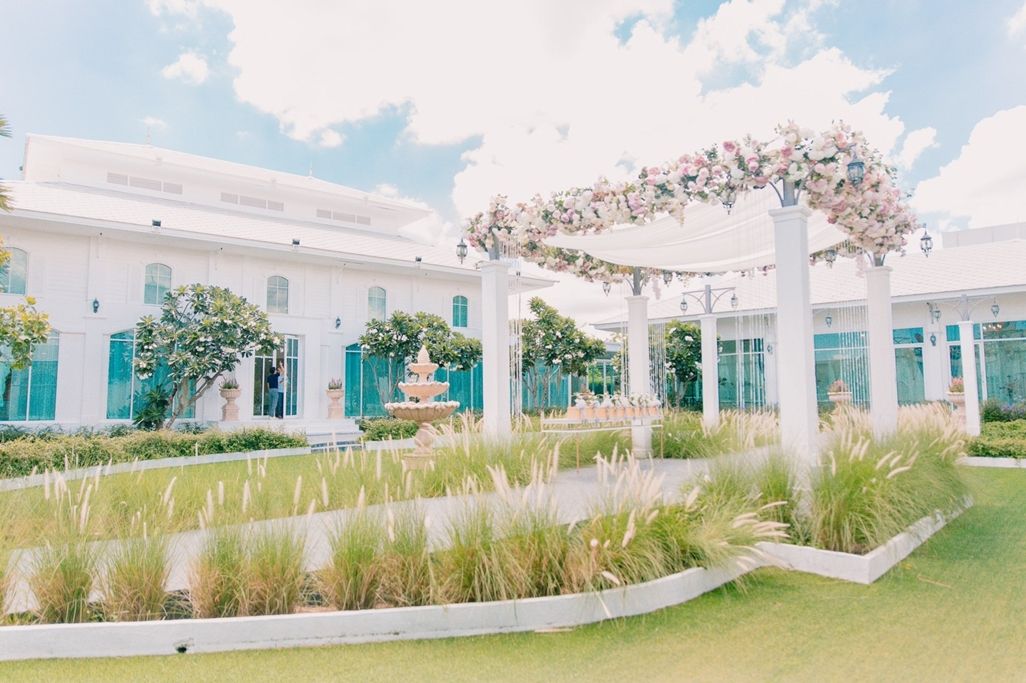 La Novia Studio สถานที่ถ่าย Pre-Wedding คฤหาสน์สไตล์ Modern-contemporary โรแมนติก อบอวลไปด้วยกลิ่นอายความรัก