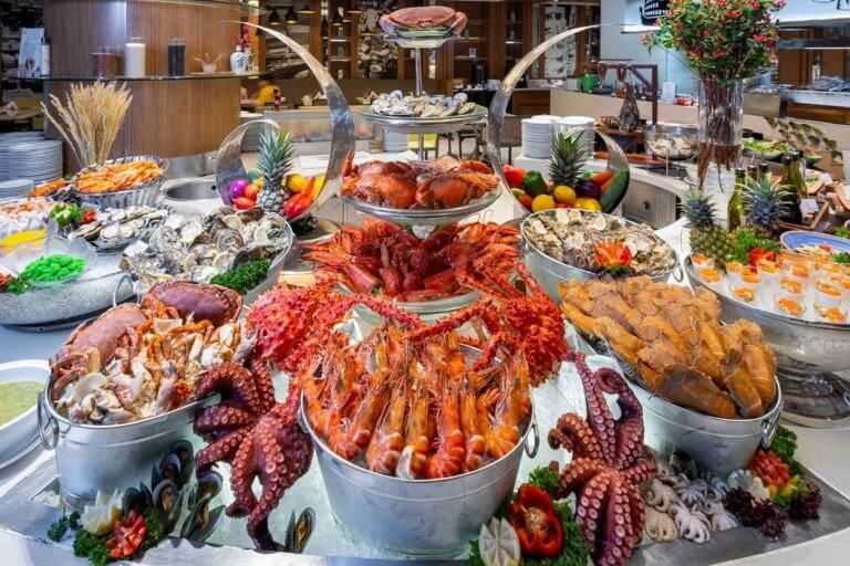 แทนความรัก ‘วันแม่แห่งชาติ’ ด้วยมื้ออาหารและของขวัญชิ้นพิเศษ จากโรงแรมเซ็นทาราแกรนด์ แอท เซ็นทรัลพลาซา ลาดพร้าว