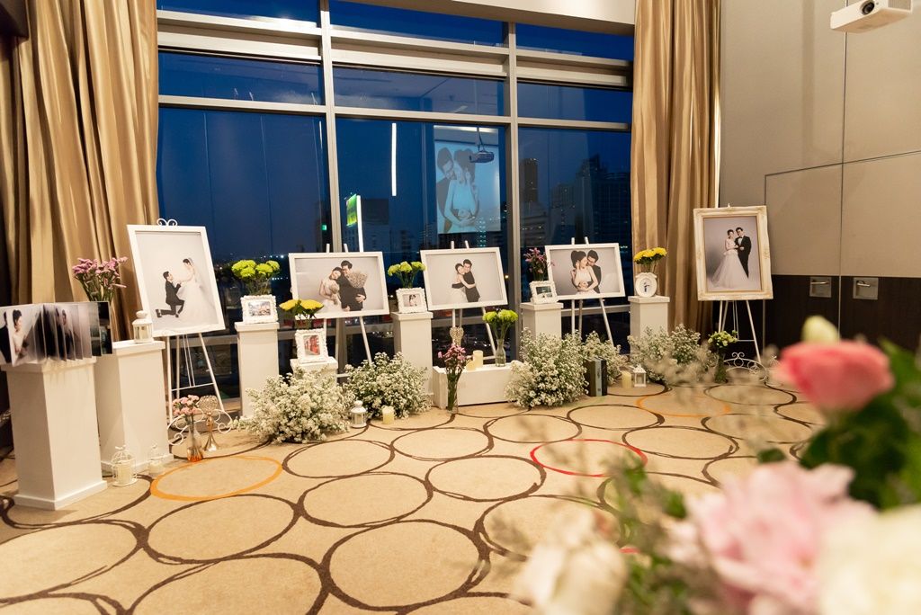 ตกแต่งได้เรียบง่าย บรรยากาศโอ่โถง