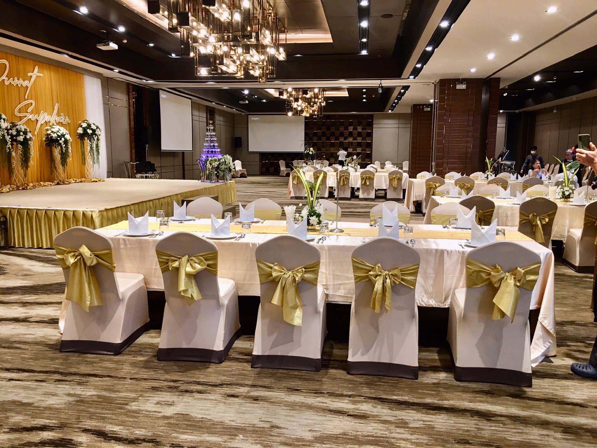 โรงแรมโฟร์วิงส์ กรุงเทพฯ สุขุมวิท 26 สถานที่แต่งงานใจกลางกรุงเทพ