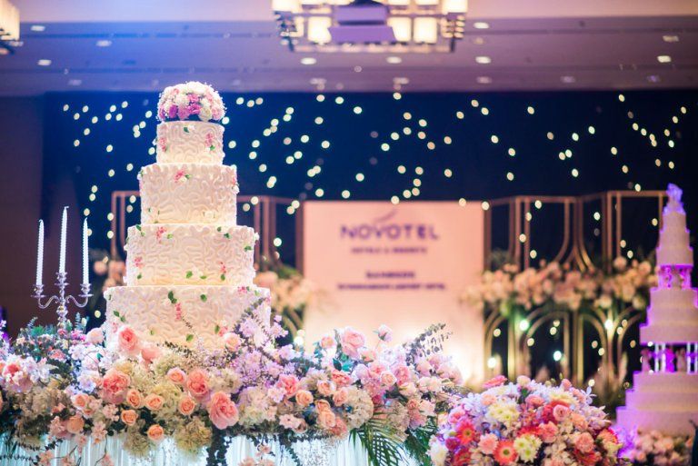 แต่งงานโรงแรมโนโวเทล สุวรรณภูมิ แอร์พอร์ต (Novotel Bangkok Suvarnbhumi Airport Hotel) สะดวกทุกการเดินทาง ฟังก์ชั่นงานแต่งงานครบ คุ้ม ตรงใจ เนรมิตทุกอย่างได้ถูกใจคุณ