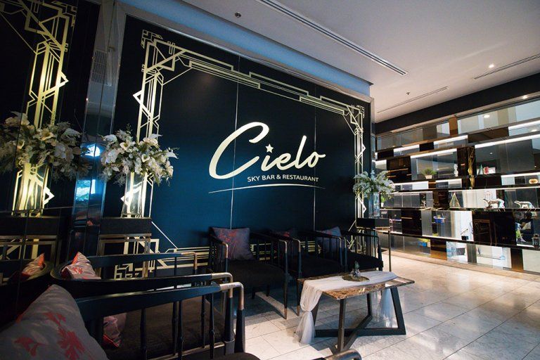 จัดงานแต่งงานสุดโรแมนติก ใกล้ชิดท้องฟ้าบน Rooftop สุดเก๋ ที่ให้คุณได้มากกว่าความฝัน @Cielo Sky Bar Restaurant