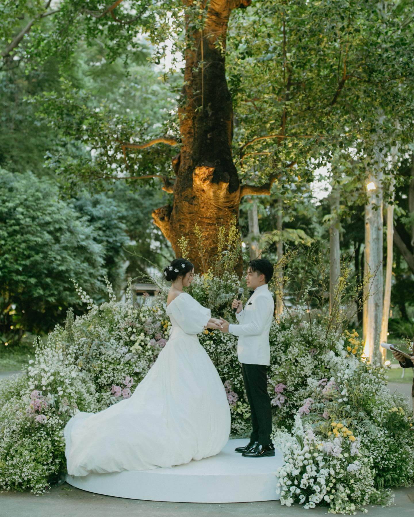 บ้านปาร์คนายเลิศ จัดงานแต่งงานในสวน