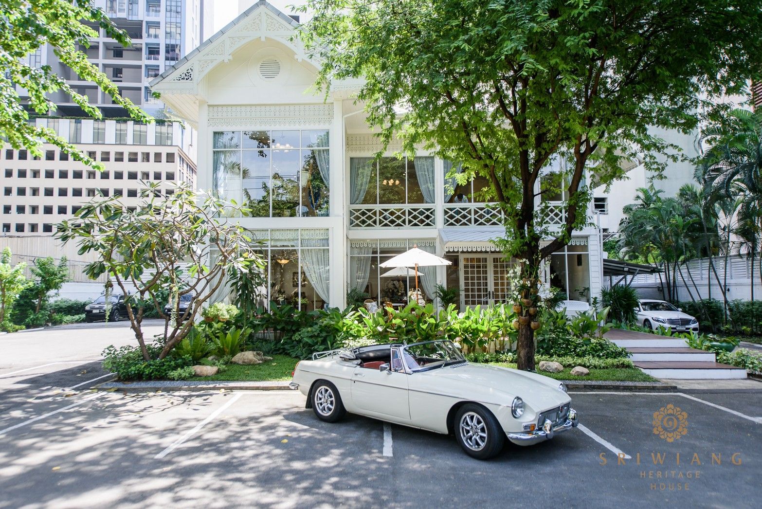 เปิดบ้านชม ศรีเวียง เฮอริเทจ เฮ้าส์ (Sriwiang Heritage House) สถานที่แต่งงานสไตล์บ้านโคโลเนียลย่านสาทร