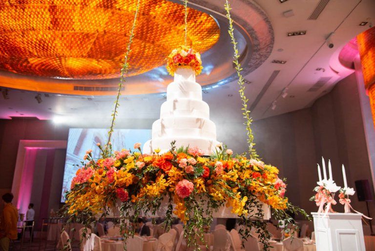 แต่งงานโรงแรมพูลแมน กรุงเทพฯ แกรนด์ สุขุมวิท (Pullman Bangkok Grande Sukhumvit) ณ ห้องแกรนด์ บอลรูมสวยสง่า นำพาโชคลาภ เก็บภาพแห่งความประทับใจได้ทุกวินาที