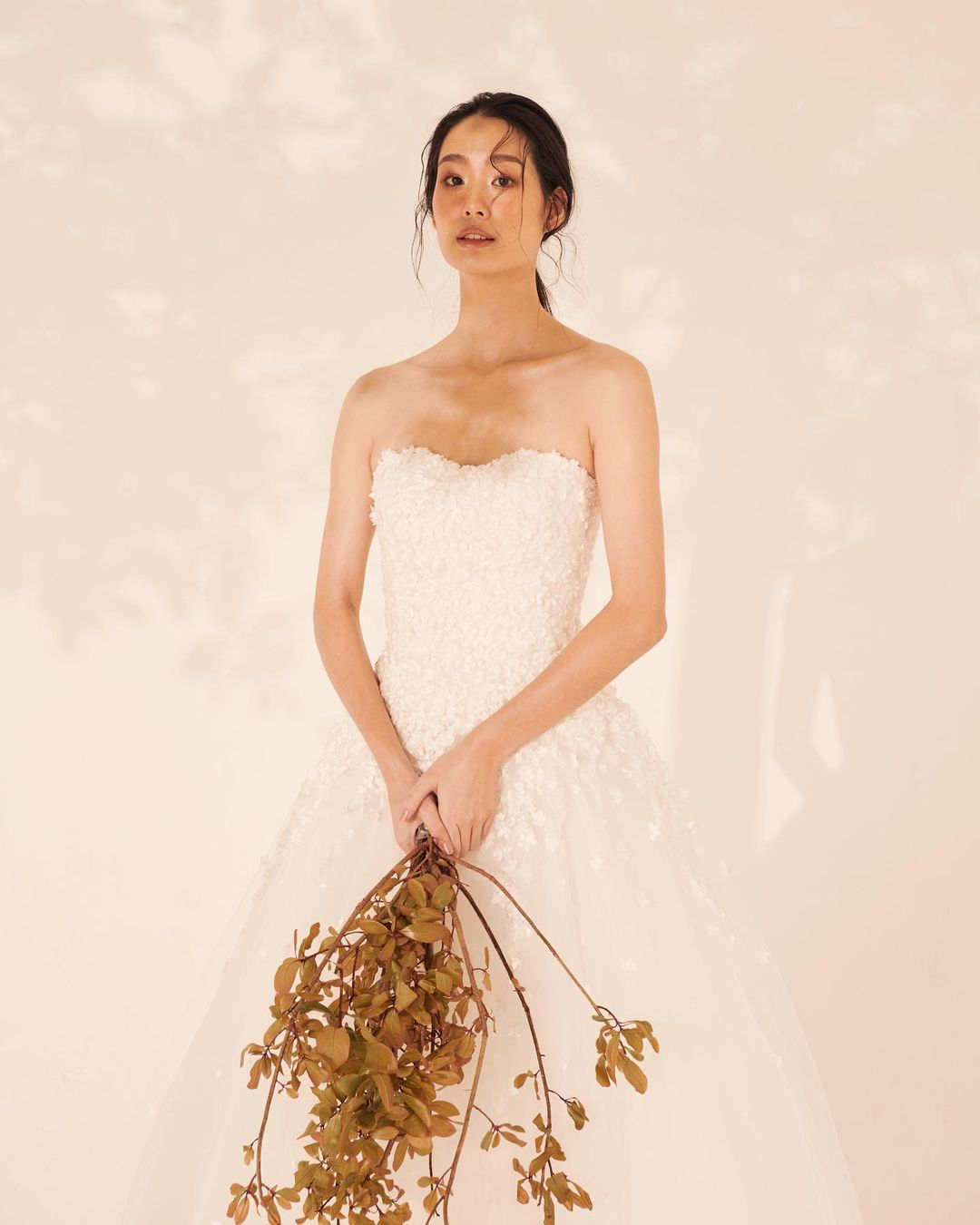 ร้านเช่าชุดเเต่งงาน A – List & More 4