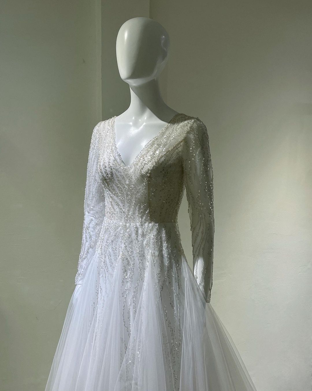 ร้านชุดเเต่งงาน Chaisit White Labels 3