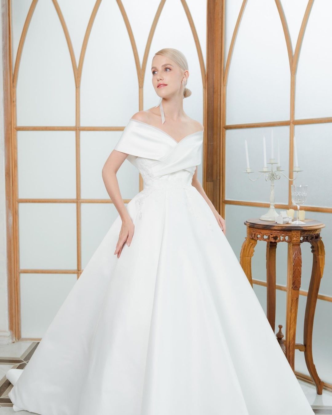 ร้านเช่าชุดเเต่งงาน thames_officialth 2