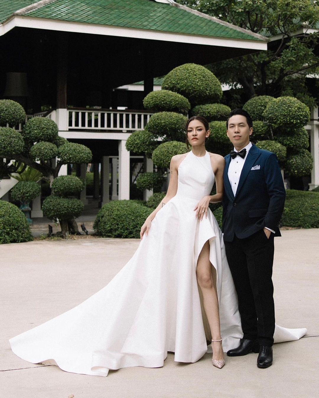 ร้านเช่าชุดเเต่งงาน Poem Couture 2