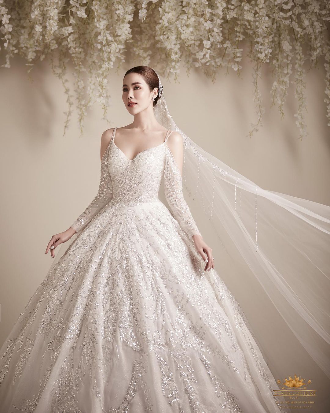 ร้านเช่าชุดเเต่งงาน Vanuscouture_official 4