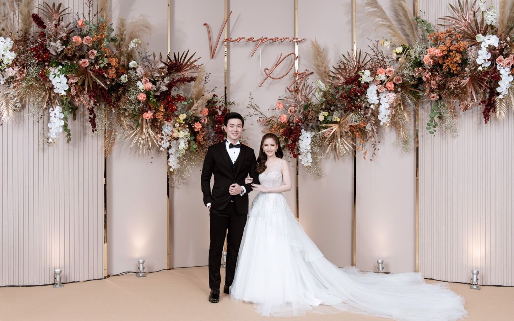 รีวิวแต่งงานอบอุ่นในหัวใจ บรรยากาศอบอวลไปด้วยความรัก ณ โรงแรมจัดงานแต่งงานที่บริการด้วยความใส่ใจ โรงแรม ดิ โอกุระ เพรสทีจ กรุงเทพฯ (The Okura Prestige Bangkok)