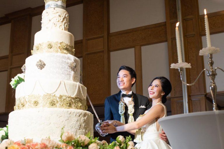 จัดงานแต่งงานแบบคุ้มค่า ตอบโจทย์บ่าวสาวได้อย่างตรงใจ ณ โรงแรมแกรนด์ เมอร์เคียว กรุงเทพฯ เอเทรียม (Grand Mercure Bangkok Atrium)  พร้อมดูแลวันสําคัญของคุณด้วยทีมงานมืออาชีพ