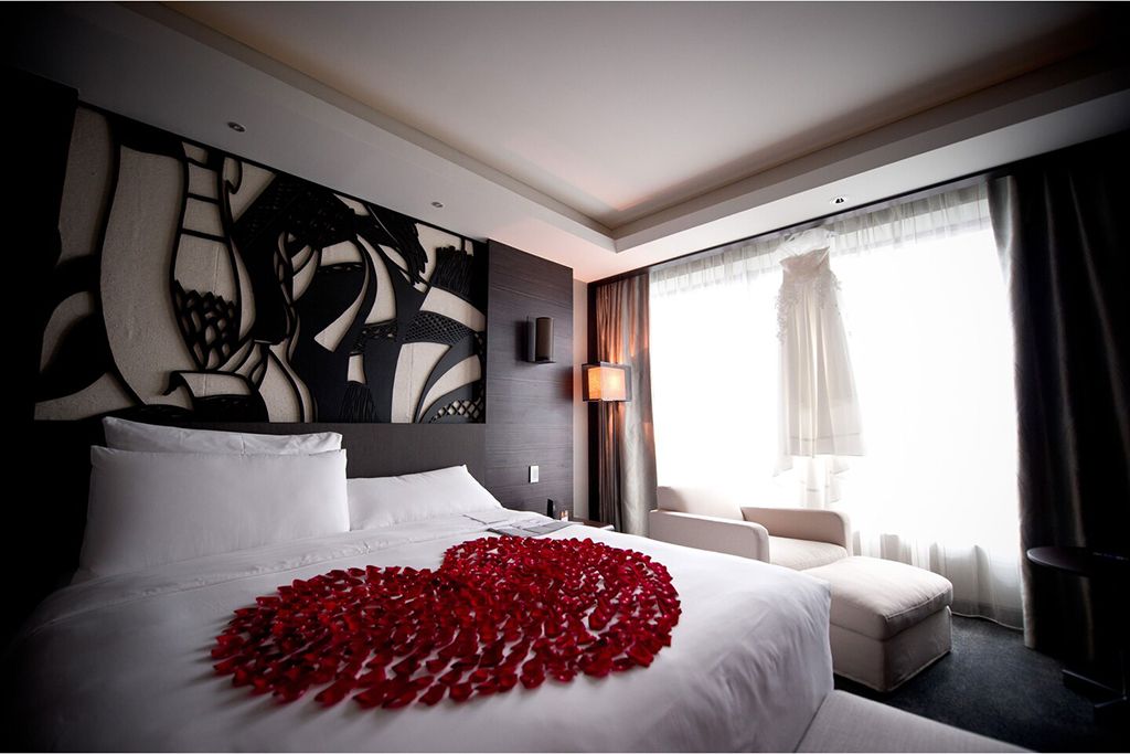 cnxmd guestroom honeymoon 4187 hor clsc