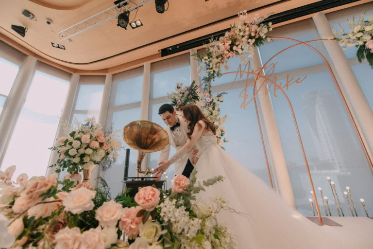 เติมเต็ม Jazzy Vibe@The Crystal High Rise ไปกับรีวิวแต่งงานบรรยากาศอบอุ่น ในทุกองศาโรแมนติก @เกษร เออร์แบน รีสอร์ท (Gaysorn Urban Resort)