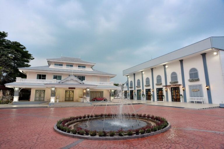 Vibhavadi Palace