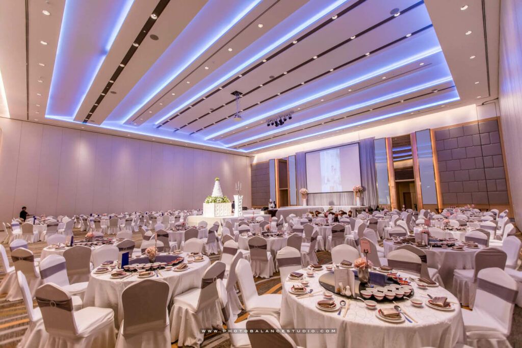 ห้องจัดงานแต่ง The Banquet Hall at Nathong