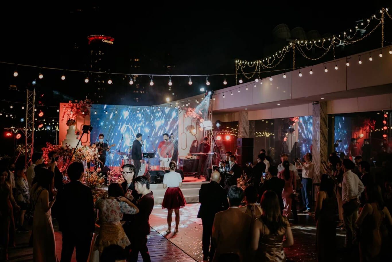 งานเลี้ยงเย็น แต่งงาน