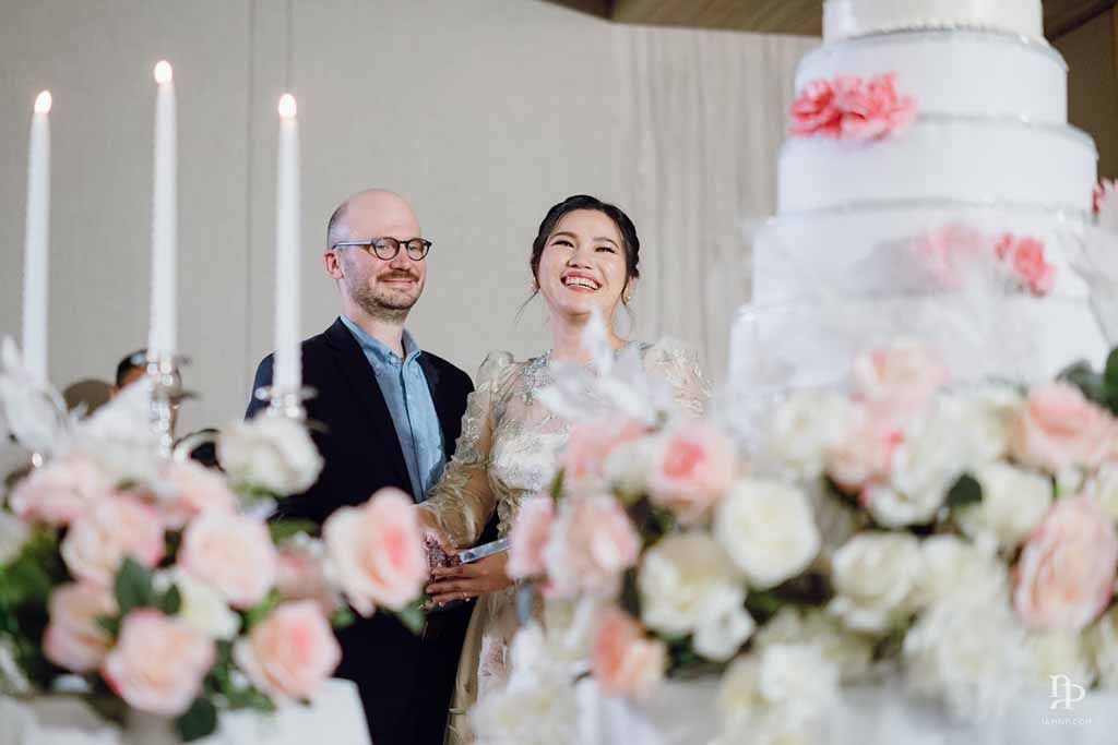 โรงแรมเบลล่า บี (Bella B Hotel) สำหรับแขก 100 ท่าแรกมีแพ็กเกจ ราคาเริ่มต้นที่ 79,000 บาท เ