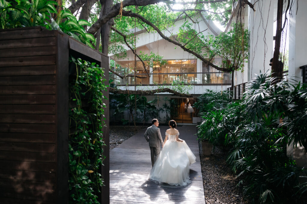 บรรยากาศจัดงานแต่งที่ Millennium Hilton Bangkok สถานที่จัดงานแต่งงานธนบุรี