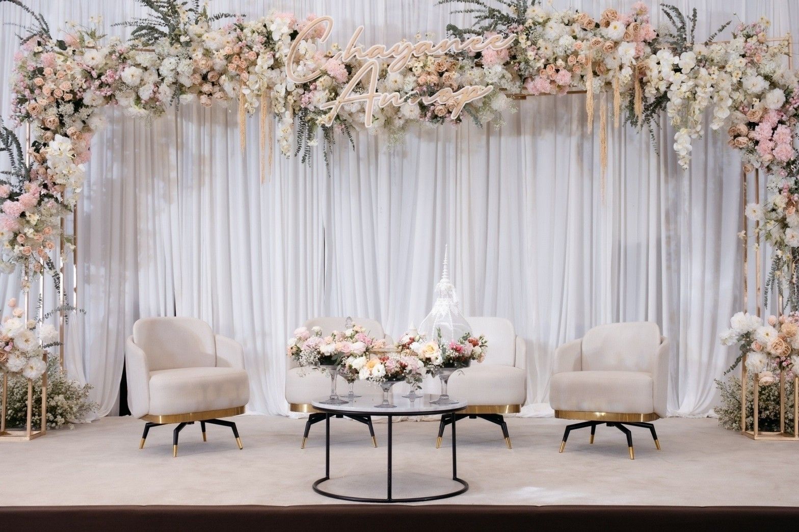 ซุ้มแต่งงาน ณ CDC Ballroom