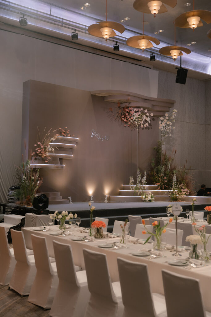 บรรยากาศจัดงานแต่งที่ Millennium Hilton Bangkok สถานที่แต่งงานคลองสาน