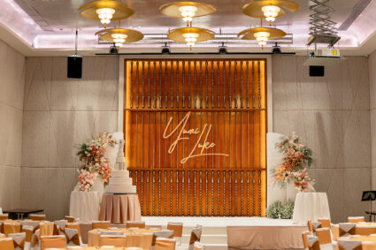 บรรยากาศจัดงานแต่งงานที่ Millennium Hilton Bangkok สถานที่จัดงานใกล้ไอคอนสยาม