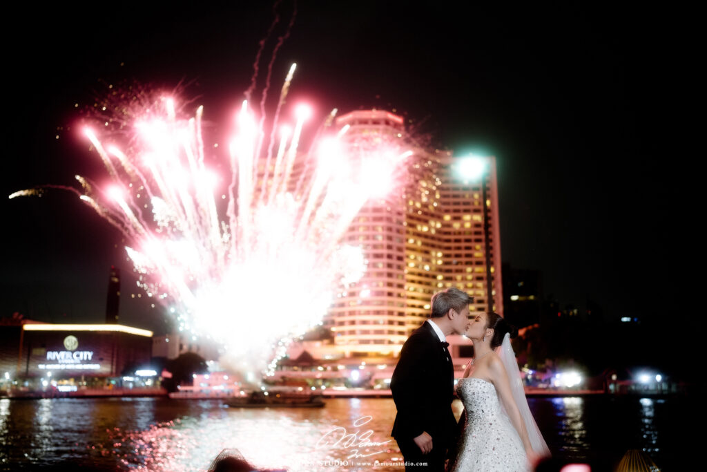 จัดงานแต่งงานที่ Millennium Hilton Bangkok สถานที่จัดงานแต่งงานคลองสาน