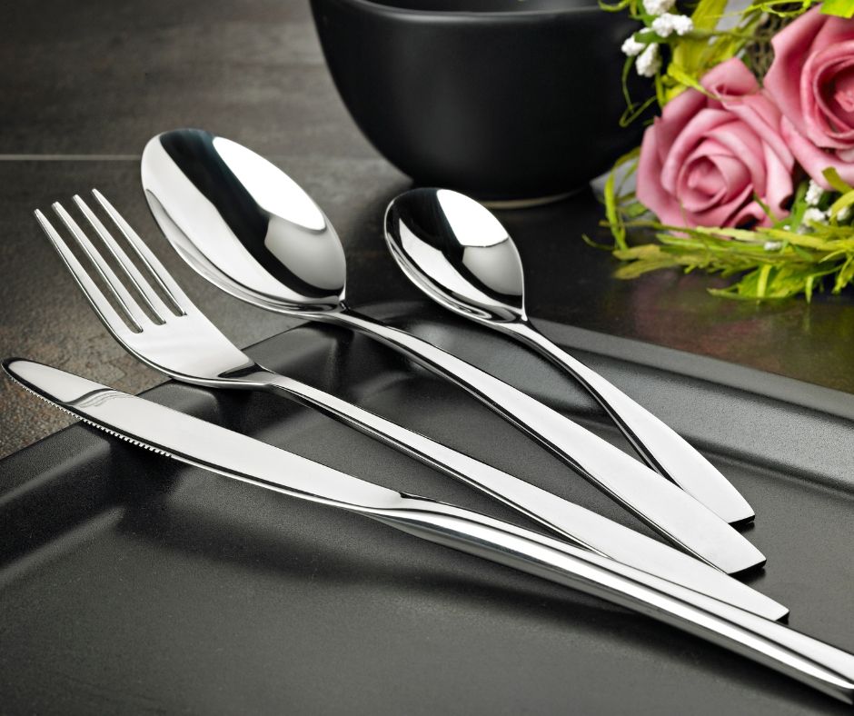 ช้อนส้อม ของชำร่วยแต่งงานความหมายดี