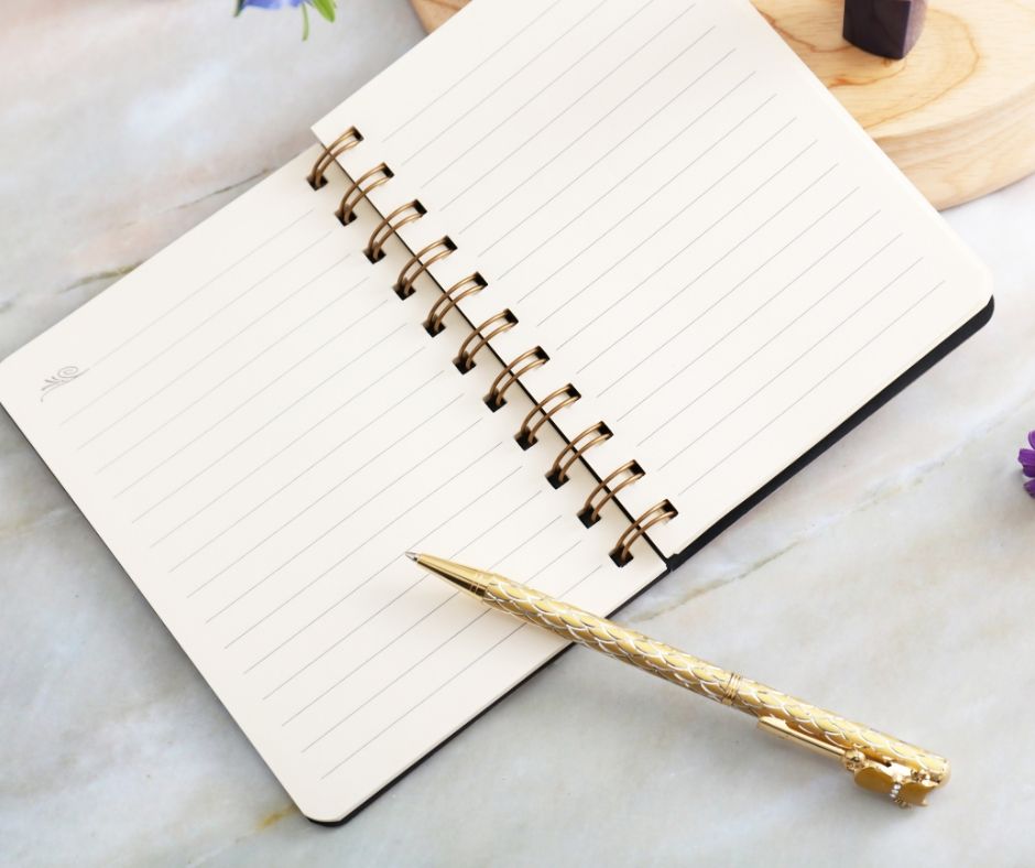 สมุดโน๊ต ของชำร่วยแต่งงานเก๋ ๆ ราคาถูก