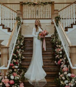 ฉากแต่งงานมินิมอลตกแต่งบรรได