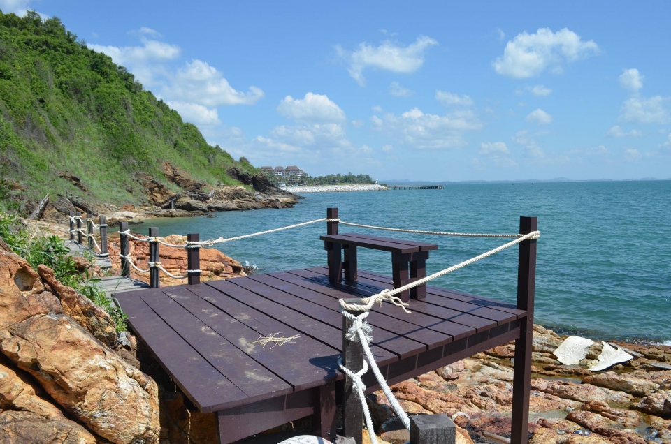 เขาแหลมหญ้า ระยอง