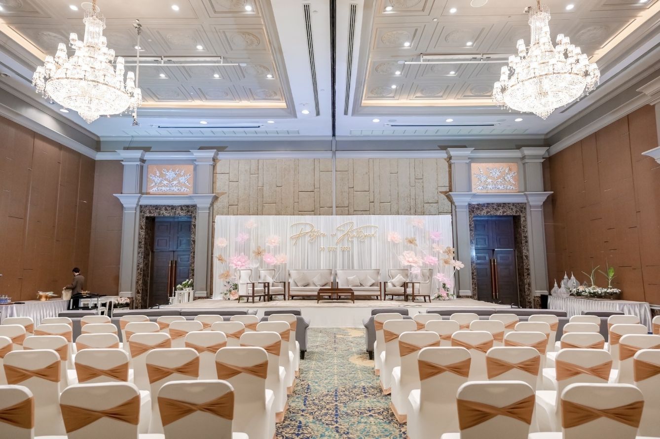 จัดงานแต่ง ณ The Berkeley Hotel Pratunam สถานที่จัดงานแต่งงานราชเทวี